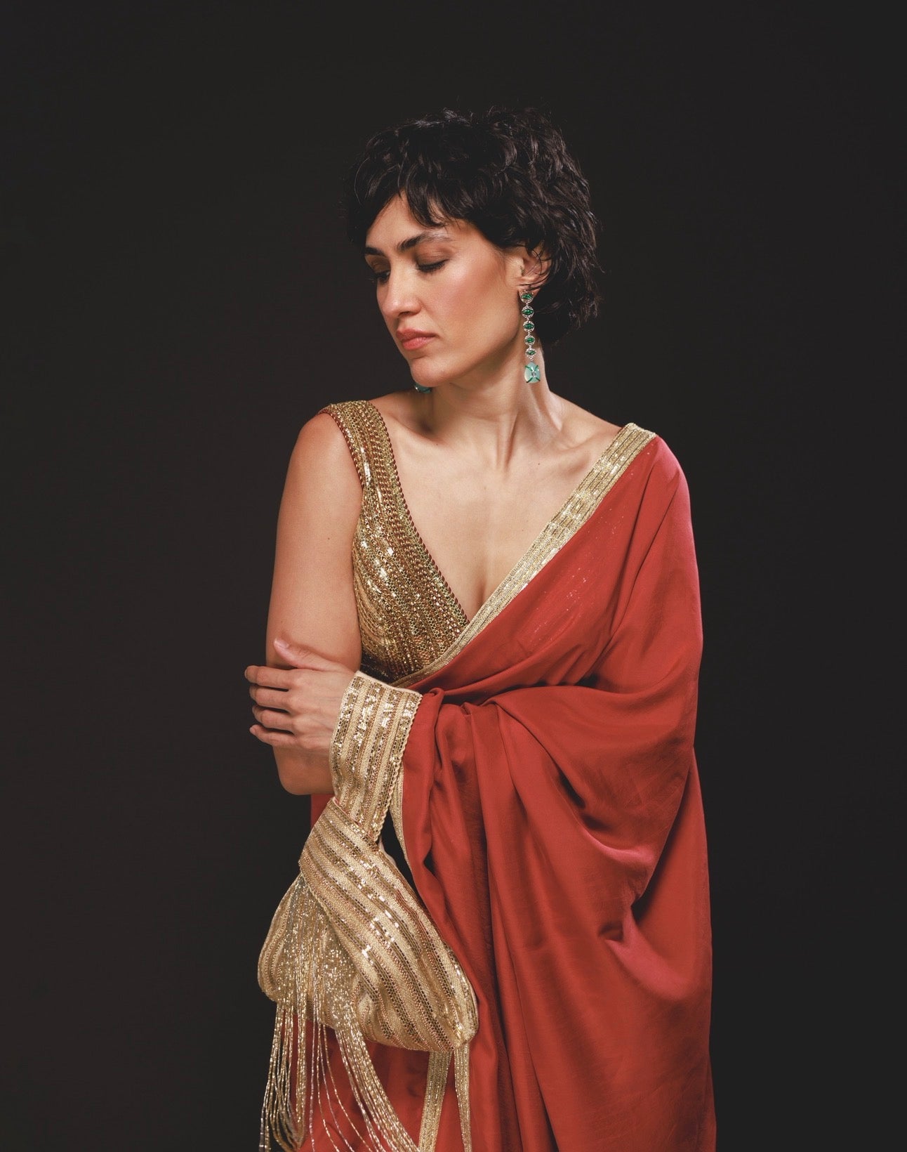 Adaa choli in Laal
