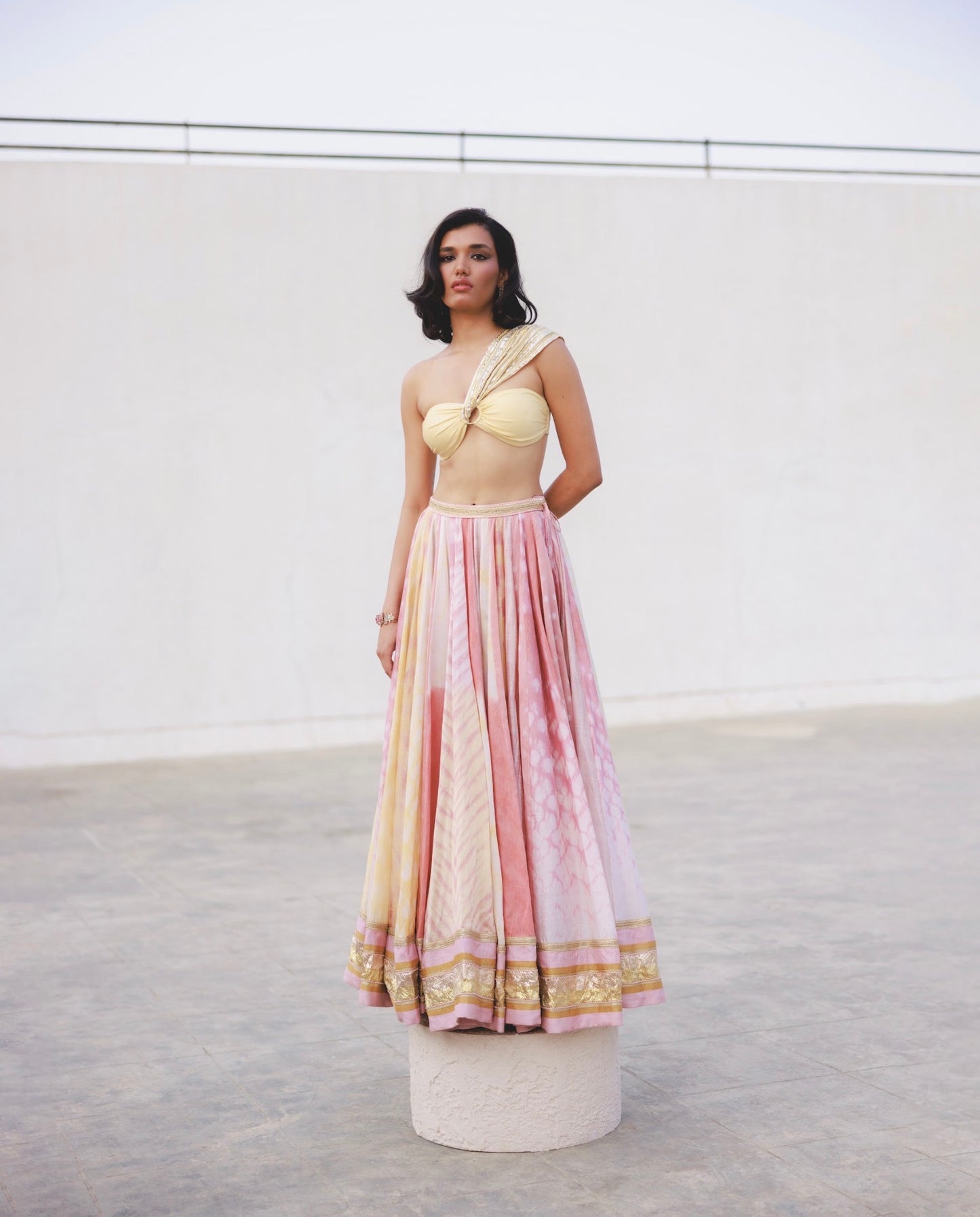 Amira choli