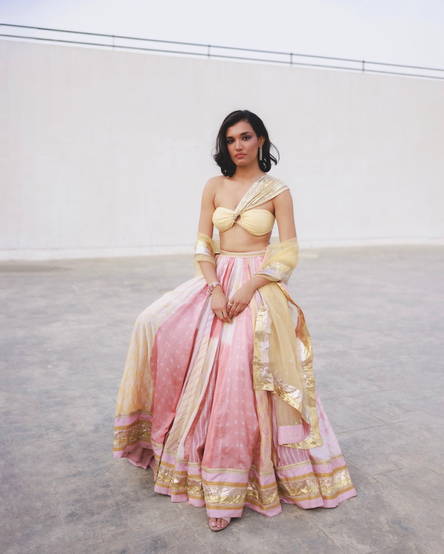Amira choli