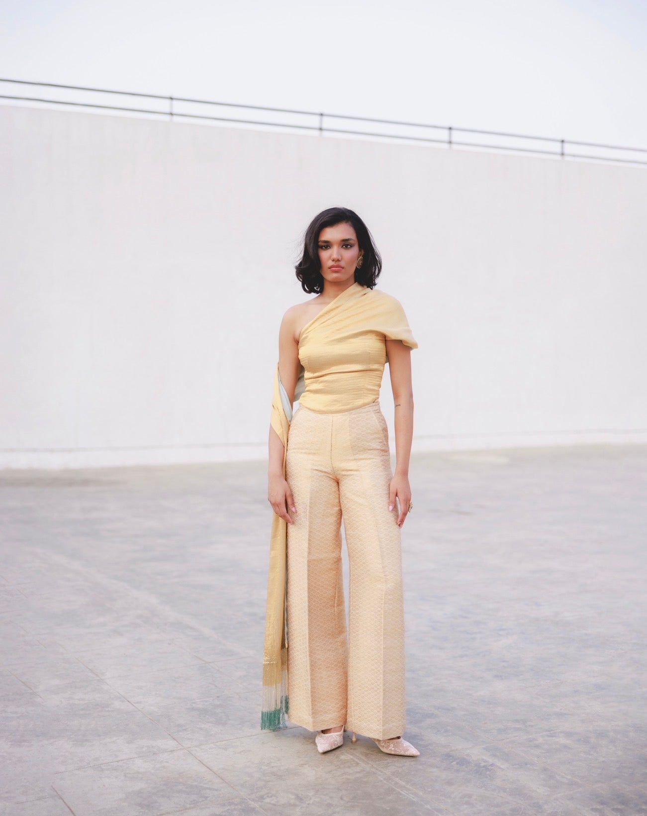 Aphrodite Top in Gold