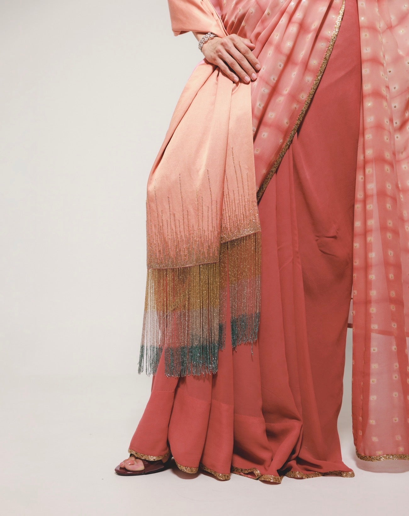 Navya saree Set in Coral